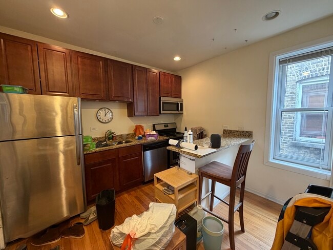 Foto del edificio - 4621 N Rockwell St