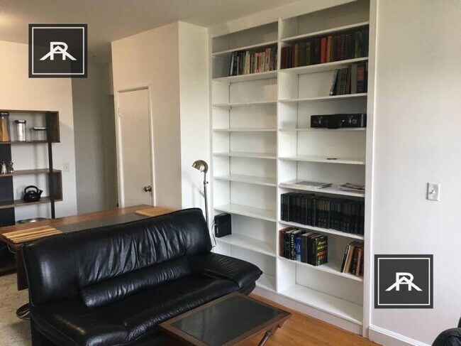 Building Photo - 1 bedroom in Boston MA 02115