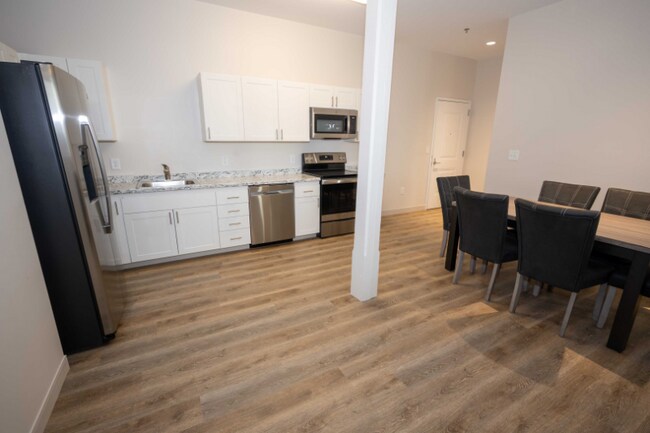 Foto del edificio - 103 N 1st St