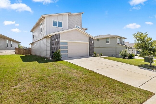 Building Photo - 7713 Jacobean WY