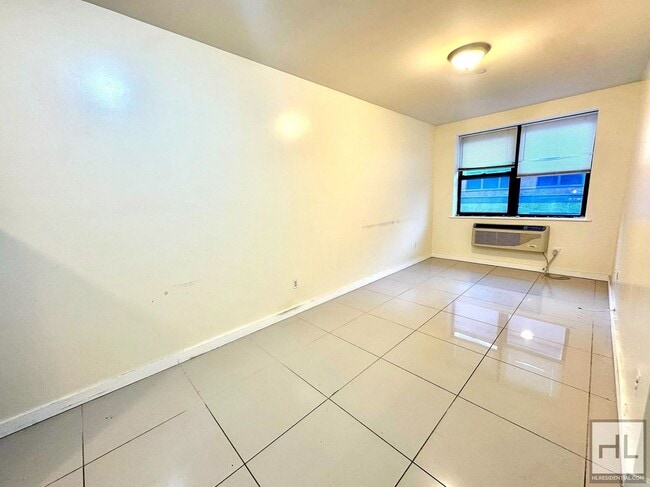 Building Photo - Nostrand Avenue