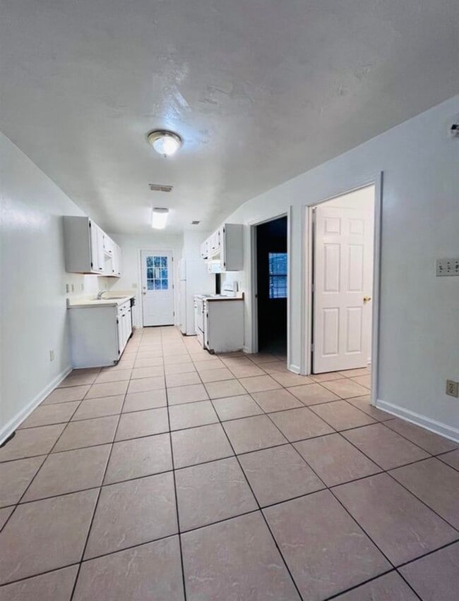 Building Photo - 1285 Rumba Ln