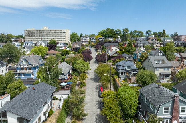 Head up the ridge to Phinney Ave, the main thoroughfare for Phinney Ridge residents.