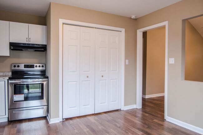 Foto del edificio - Pet Friendly Remodel!