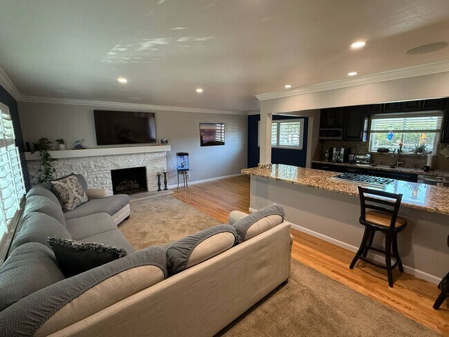 Building Photo - Remodeled San Carlos Retreat with Outdoor ...