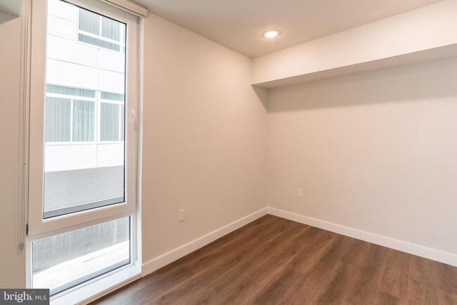 Foto del edificio - 1102 Germantown Ave