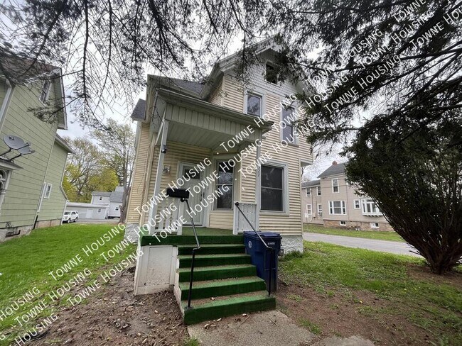 Foto del edificio - 327 Washburn St