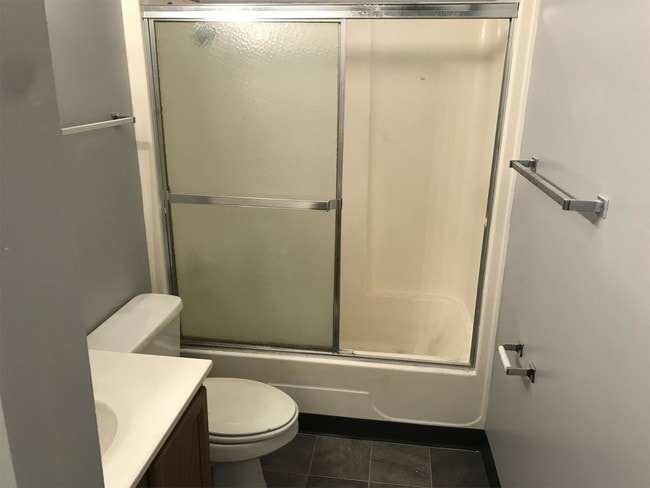 Foto del edificio - 4053 E University Ave