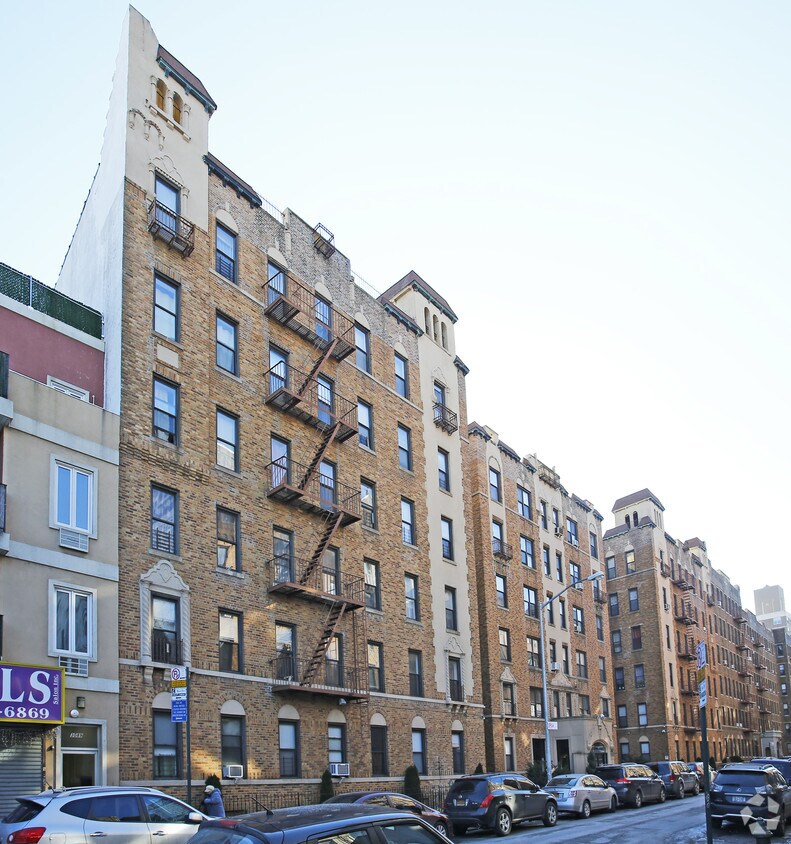 Primary Photo - 3099 Brighton 6th St