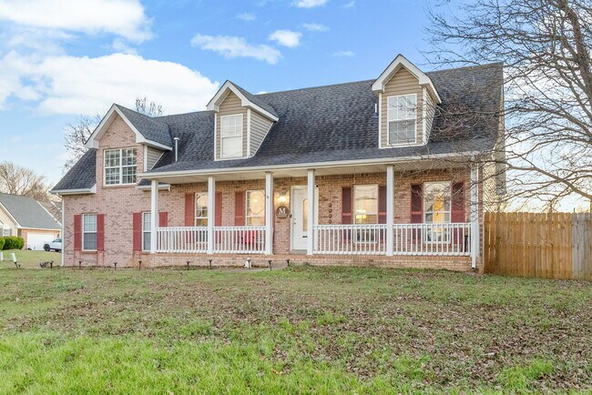 Foto del edificio - 1700 Cedar Springs Cir
