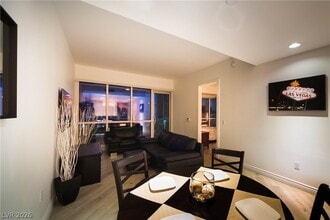 Building Photo - 4525 Dean Martin Dr