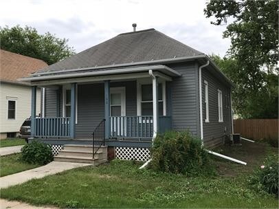 Primary Photo - 1001 Peach St