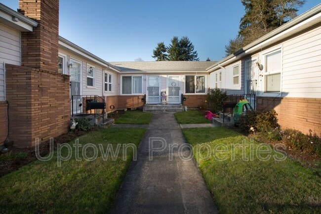 Building Photo - 7211 N Reno Ave