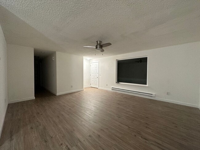 Building Photo - Charming 3 Bedroom 1 Bath Rambler in Lacey!