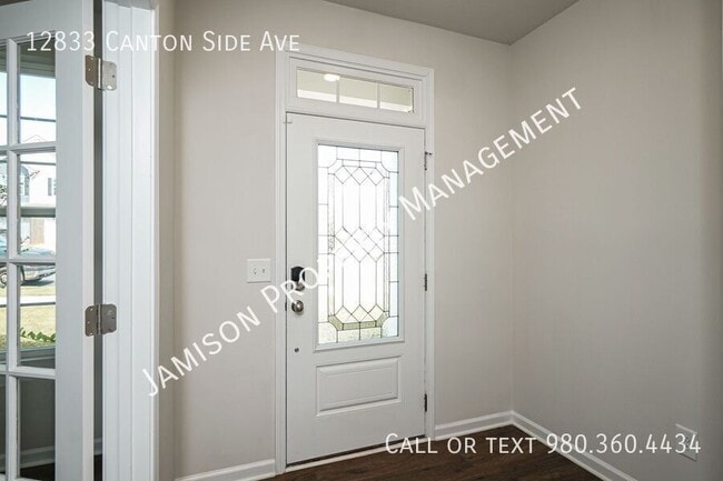 Building Photo - 12833 Canton Side Ave