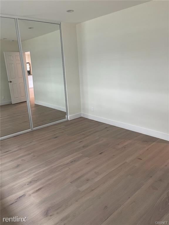 Foto del edificio - 4 br, 2 bath House - 24241 Kittridge St