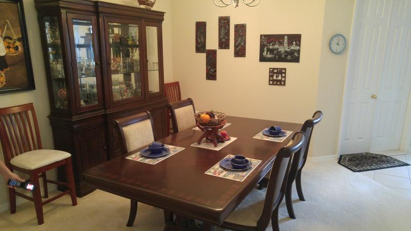 Foto del edificio - 2443 Pond Cove Way