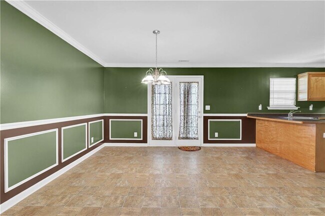 Building Photo - 7742 Elm Cir