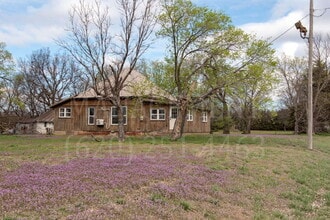 Building Photo - 2041 Cr 5300