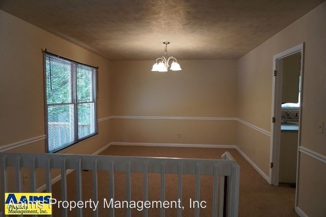 Foto del edificio - 7478 Beaver Run Dr