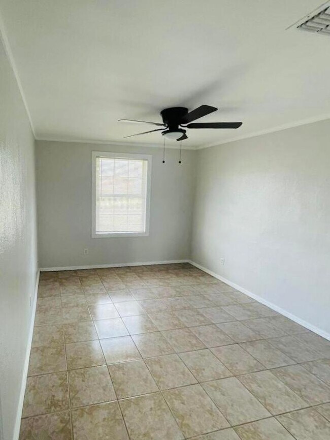 Foto del edificio - 3801 N Inspiration Rd