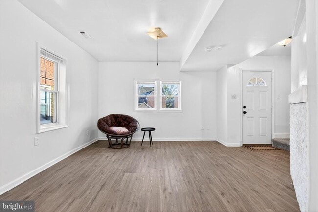 Foto del edificio - 1118 Sterling Ave