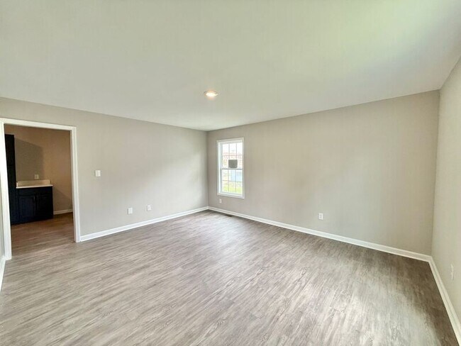 Building Photo - 1212 Merrick St