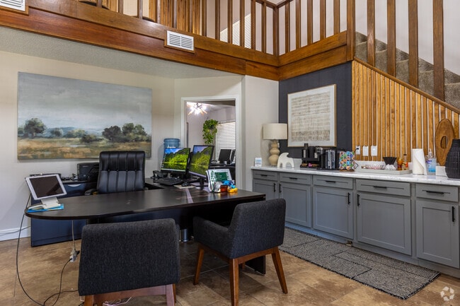 Cafetería - Country Crest Townhomes