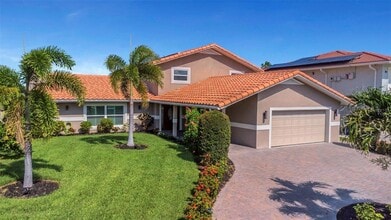 Building Photo - 5145 Porpoise Pl