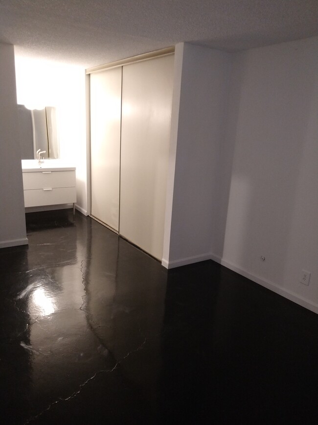 Foto del edificio - 28947 Thousand Oaks Blvd