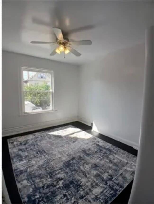 Building Photo - 1521 Alton St