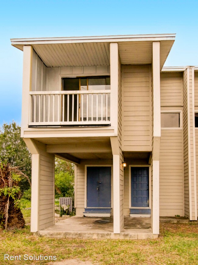 Foto del edificio - 2 br, 2 bath House - 1106 Country Club Lane