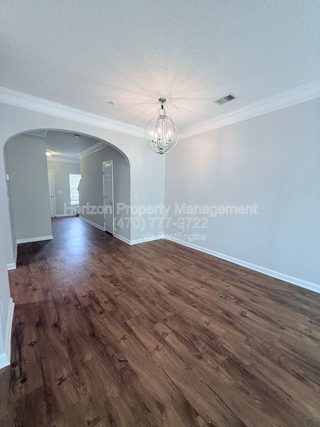 Building Photo - 296 Azalea Cir