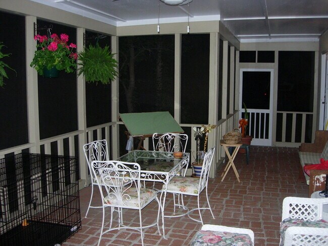 Foto del edificio - Strathy Hall Rental