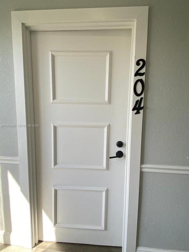 Foto del edificio - 628 SW 16th Ave