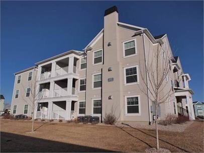 Foto principal - REDUCED RENT!! 3 Bedroom/2 Bathroom Condo ...