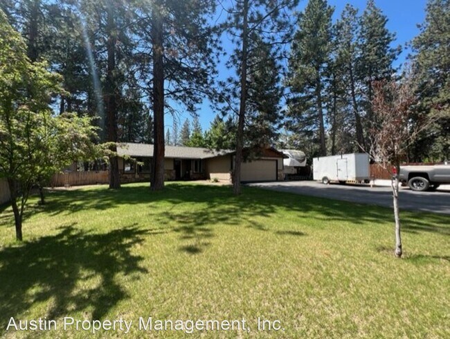Foto del edificio - 5 br, 3 bath House - 19255 Cherokee Road