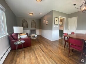 Building Photo - 943 W Briarcliff Ave