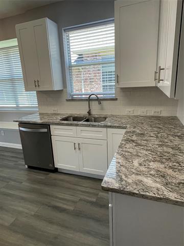 Building Photo - 7054 Chinquapin Dr