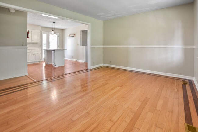 Foto del edificio - Pet Friendly on Ranch on Five and a Half A...