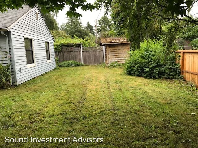 Building Photo - 2 br, 2 bath House - 8038 42nd Ave NE