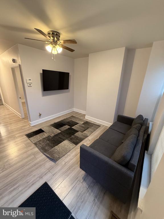 Foto del edificio - 2040 N Darien St