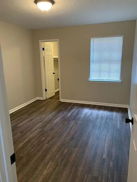 Foto del edificio - 7707 Kipling St