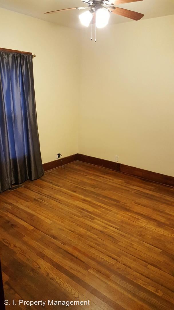 Building Photo - 2 br, 1 bath House - 1027 Maple St.