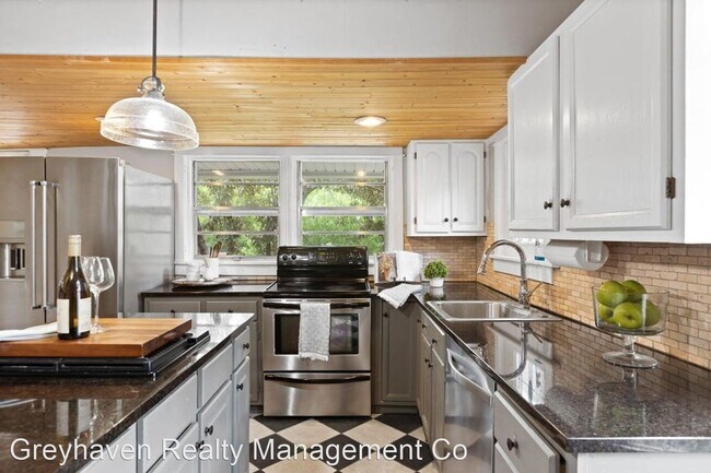 Building Photo - 4 br, 3 bath House - 717 Mississippi Ave