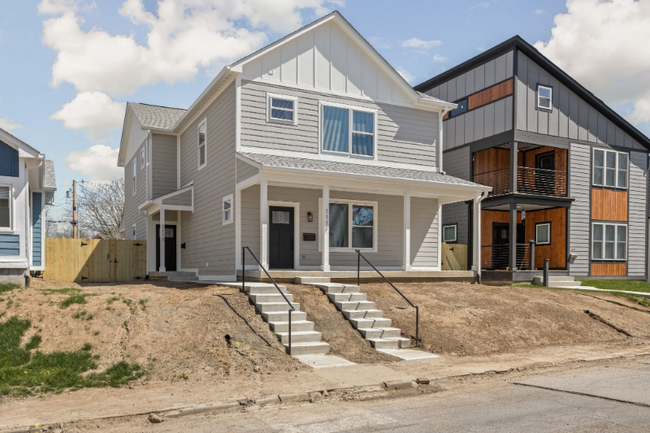 Foto del edificio - 1113 N Hamilton Ave