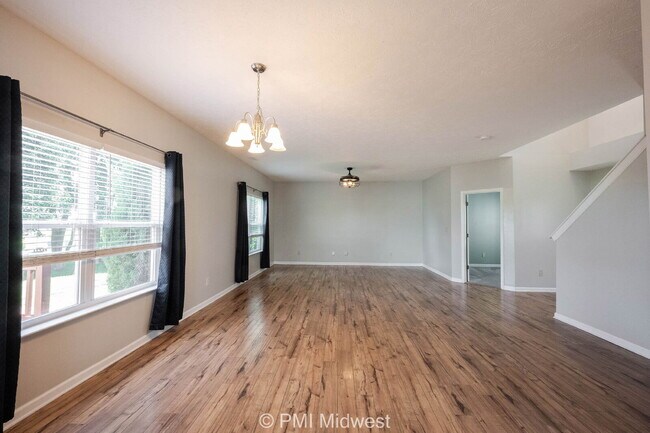 Building Photo - 8802 Benjamin Ln