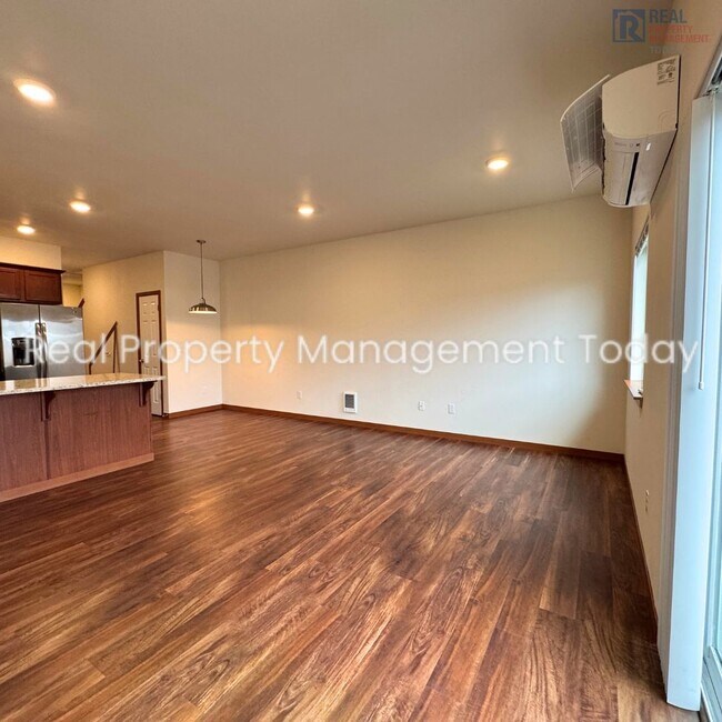Foto del edificio - 601 5th St SW