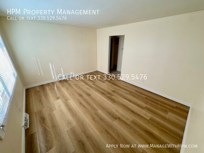 Foto del edificio - 1166 Tonawanda Ave