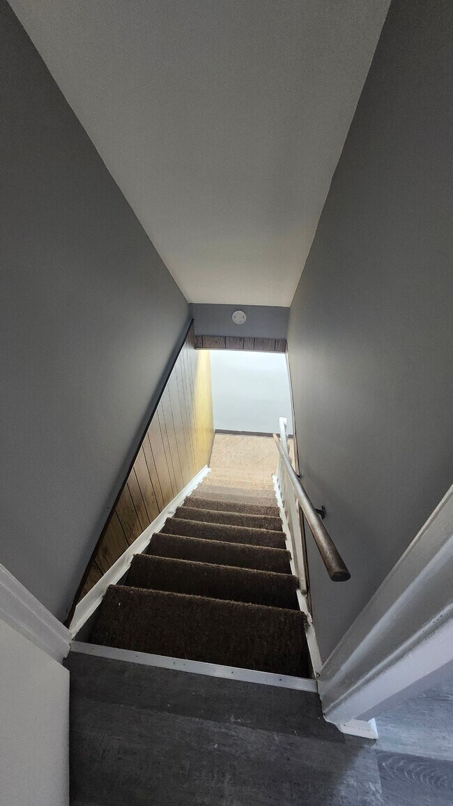 Foto del edificio - 1579 Meredith Dr